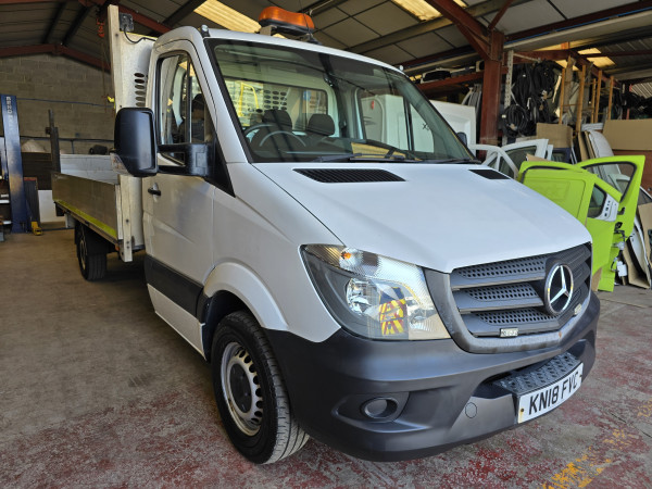 2018 Mercedes Sprinter 316Cdi Long Diesel Rwd 14 ft Chassis Cab Dropside with Tail Lift // PBT00-440